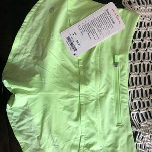 LuluLemon Speed Up Short
